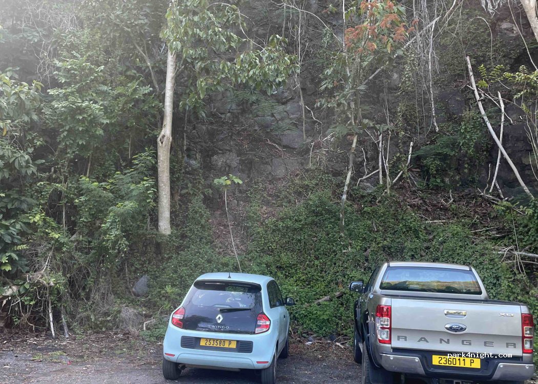 (98716) Pirae - Chemin du Belvédère — foto