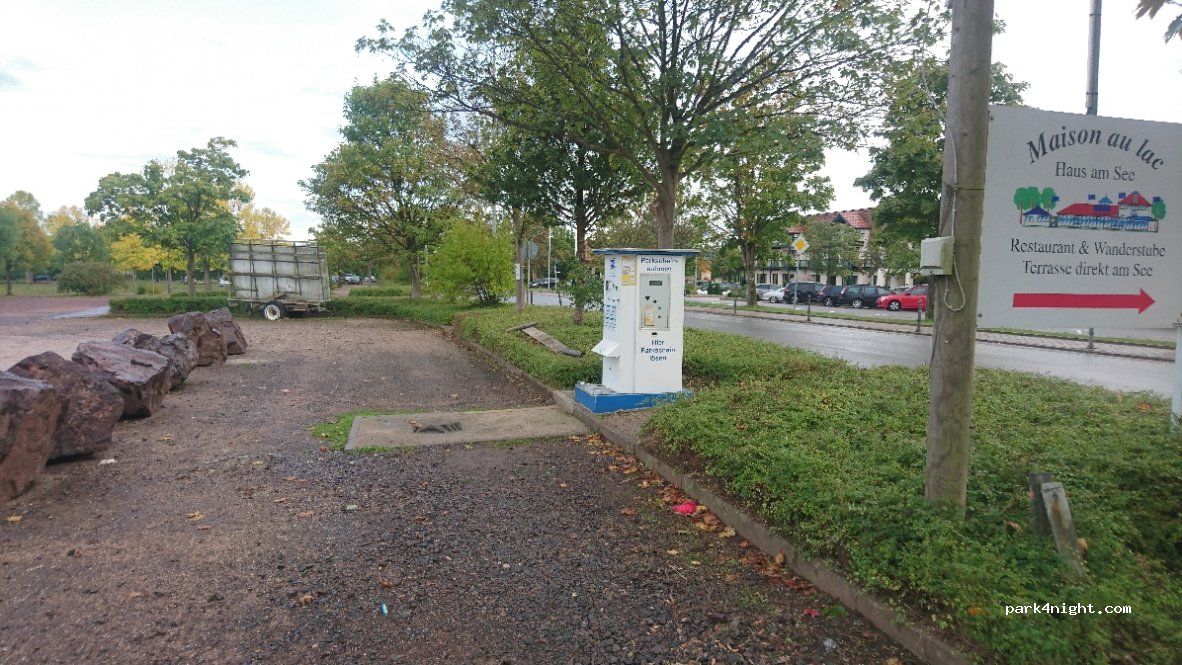 Wohnmobilstellplatz am Seeufer Losheim — foto 2