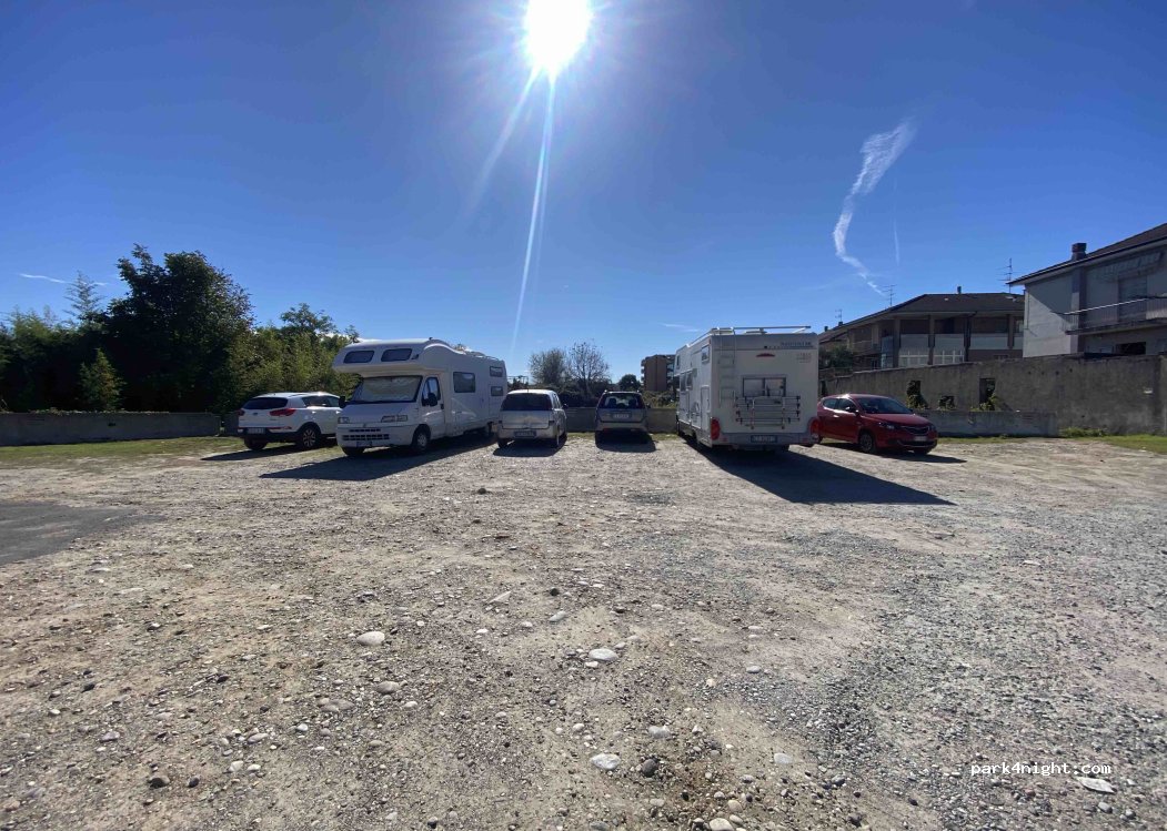 (28100) Novara - Strada Vicinale delle Rosette — foto
