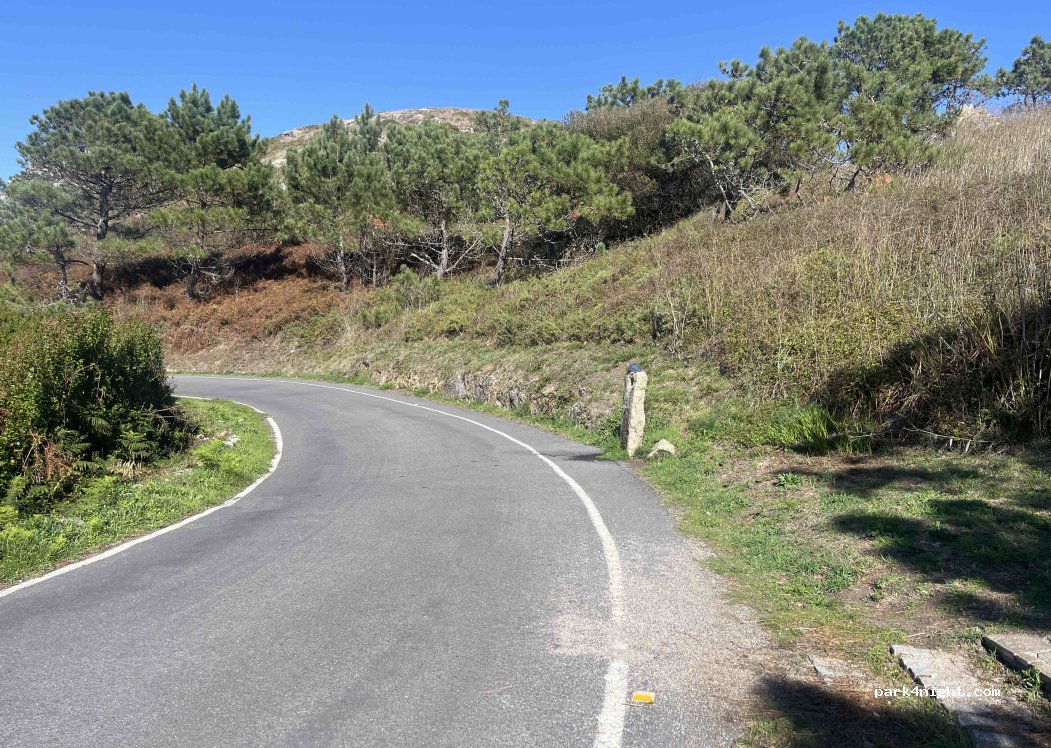 (15117) Laxe - Unnamed Road — foto