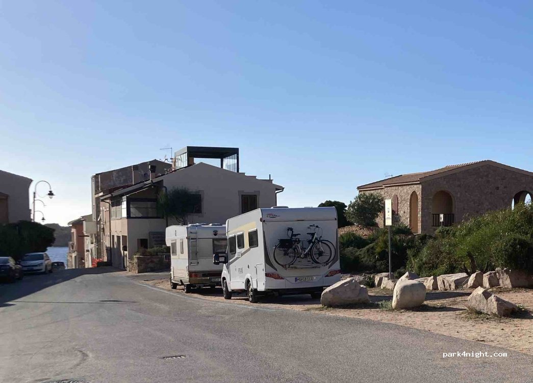 (07038) La Trinitai e Vignola/Trinità d'Agultu - Via Marinedda — foto