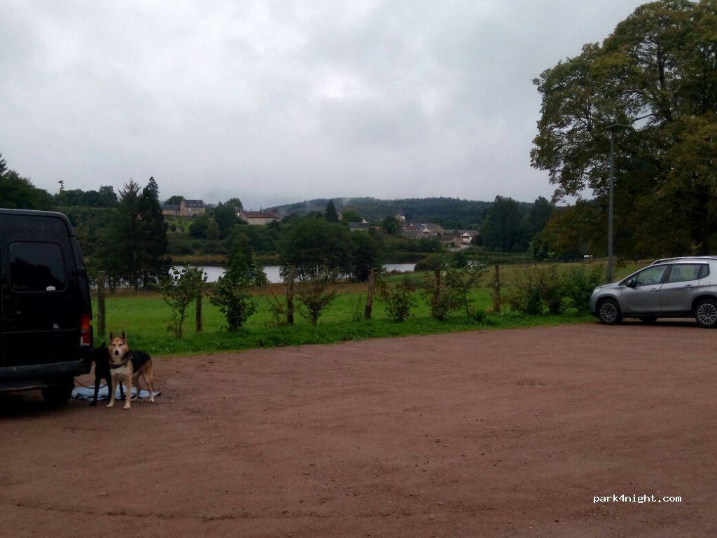 (58230) Saint-Brisson - 93 Pré Dessous — foto