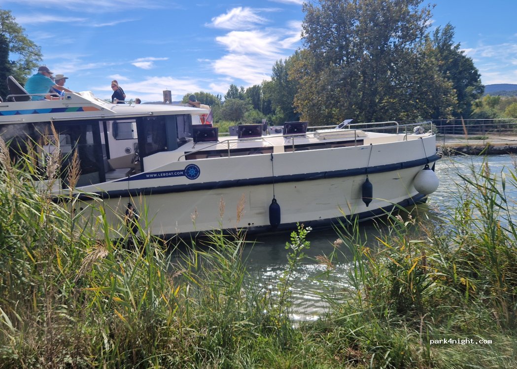 (11800) Bouilhonnac - Route du Cabardes — foto