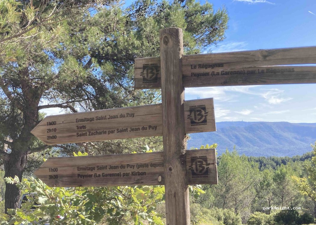 (13530) Trets - Pas de la Couelle — foto