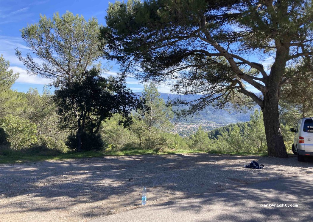 (13530) Trets - Pas de la Couelle — foto 4