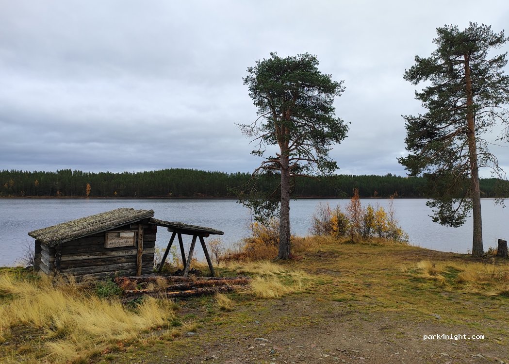 (790 90) Särna - Heavägen — foto