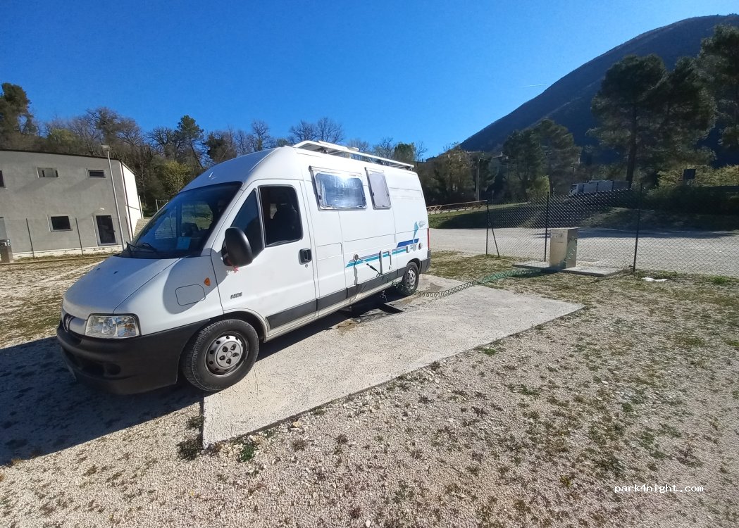 (06040) Sant'Anatolia di Narco - Strada Statale 685 delle Tre Valli Umbre — foto 3