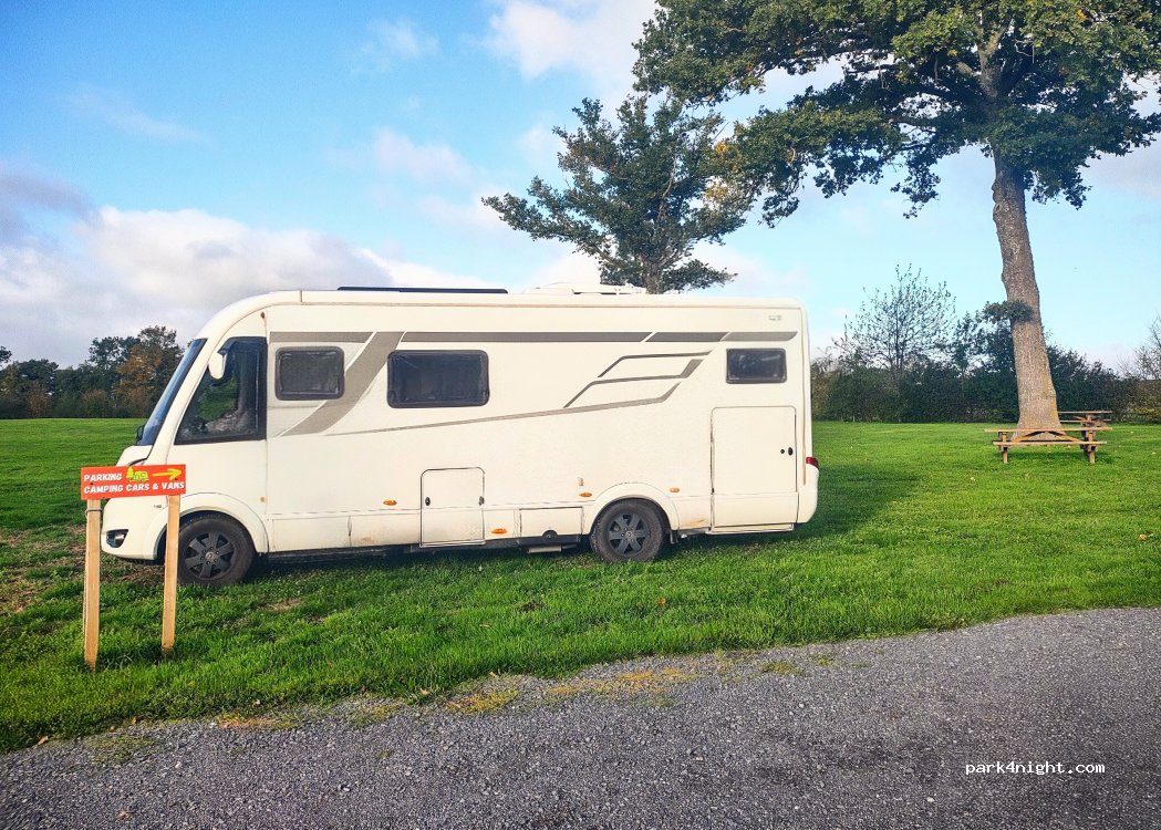 (03800) Gannat - Route de Bègues — foto