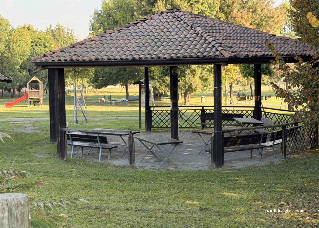 (42021) Quattro Castella - Via Risorgimento — foto
