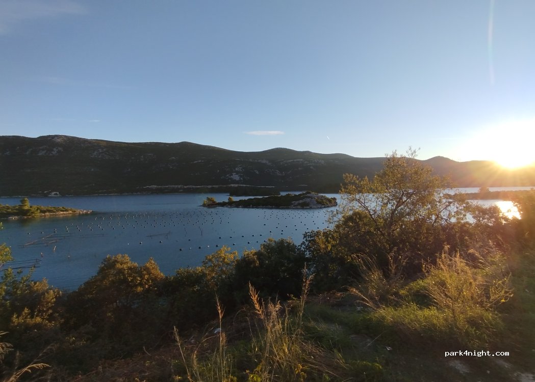 (20230 STON) Mali Ston - D414 — foto