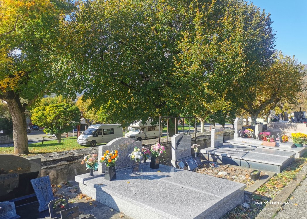 (09400) Tarascon-sur-Ariège - 5 Esplanade de la Libération — foto 5
