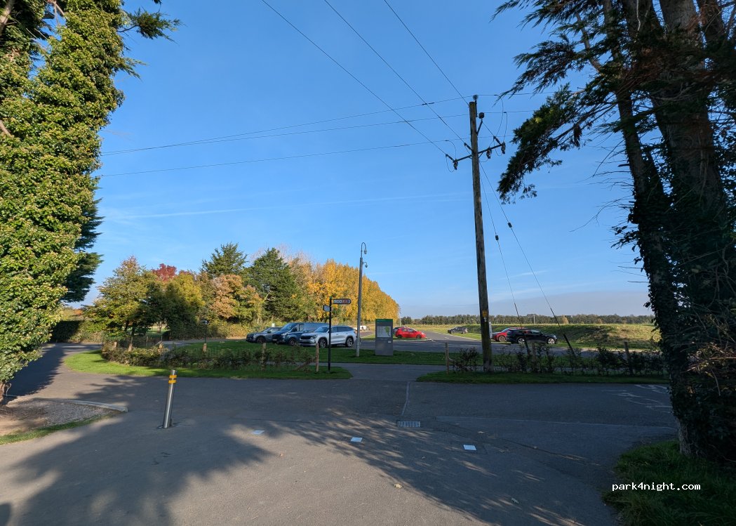 (W23K5D0) St. Catherine's Park - — foto 5