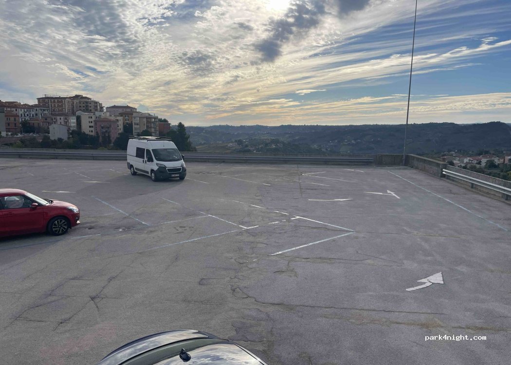 (66000) Chieti - Via Ubaldo Nicolucci — foto