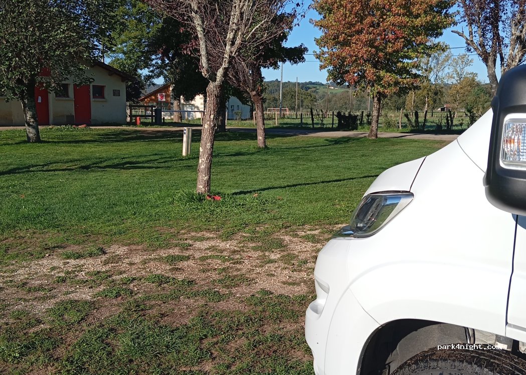 (15600) Saint-Constant-Fournoulès - Unnamed Road — foto 2