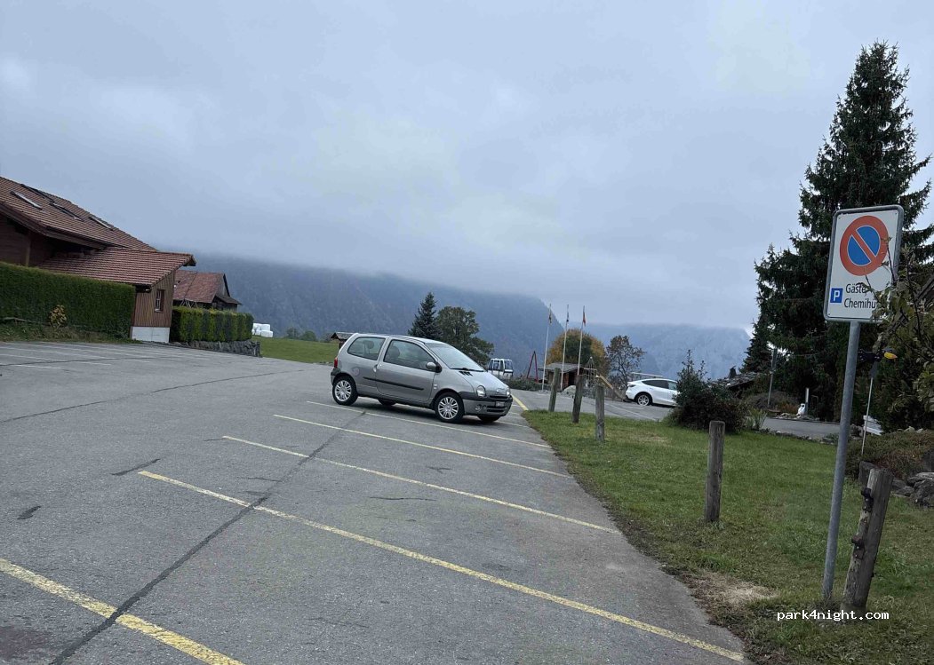 (3703) Aeschi bei Spiez - — foto