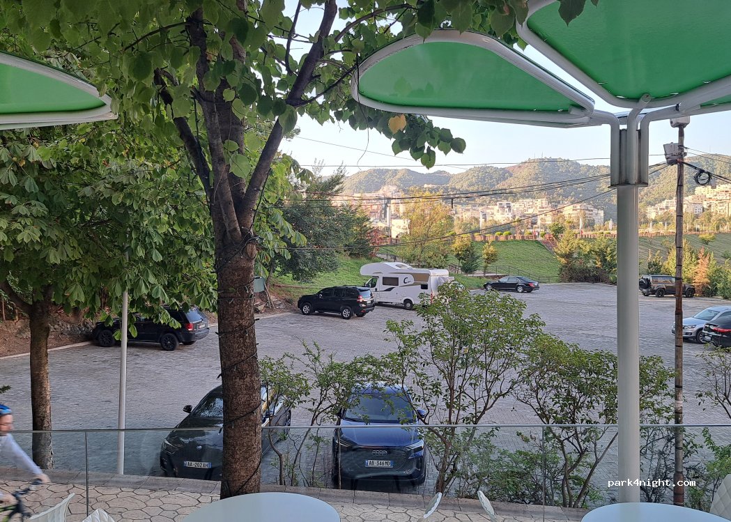 (1001-1028) Tirana - Rruga Dëshmorët e 4 Shkurtit — foto