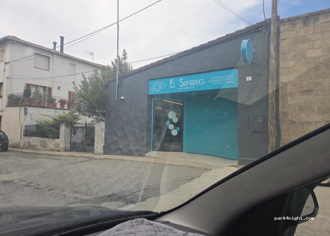 (25790) Oliana - Carrer de Josep Escaler — foto 2