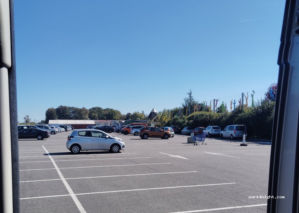 (64230) Lescar - Chemin Salié — foto