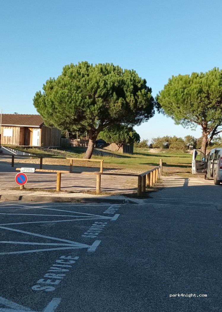 (33470) Gujan-Mestras - Avenue de la Plage — foto 2