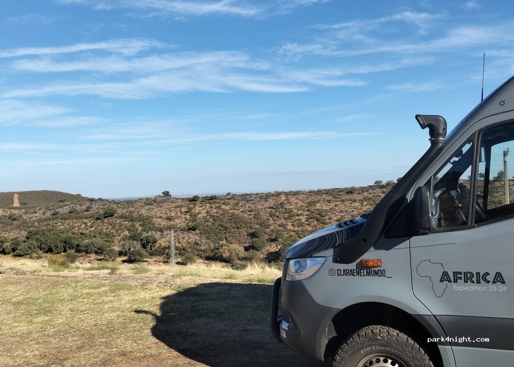 (10560) Herreruela - carretera de Alburquerque a Herreruela — foto
