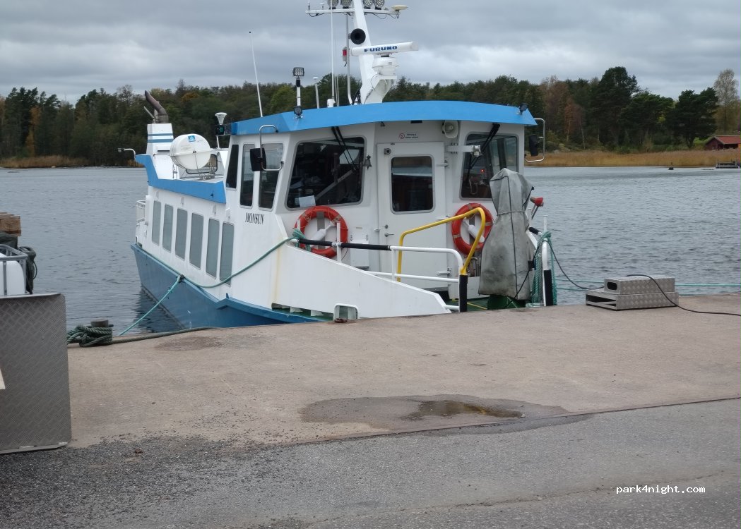 () Simpnäs - Simpnäs Hamnväg — foto 2
