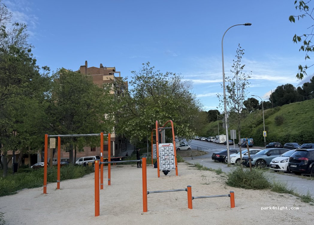 (28001) Madrid - Calle del Concejal Francisco José Jiménez Martín — foto 3