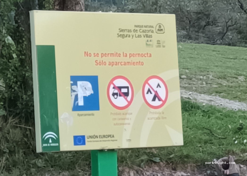 (23478) La Iruela - Avenida del Guadalquivir — foto