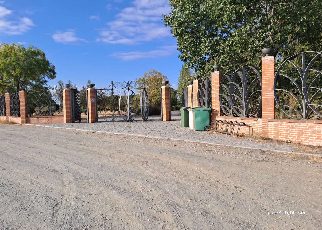 (37300) Peñaranda de Bracamonte - Plaza de los Herreros — foto