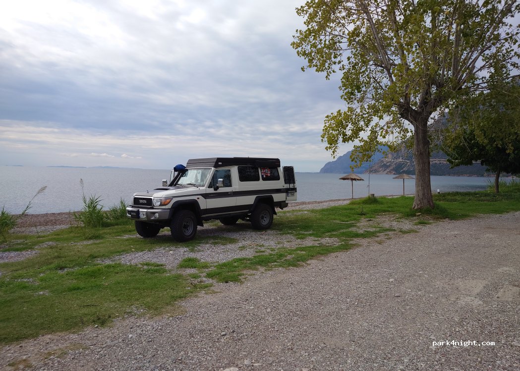 (30020) Municipal Unit of Antirrio - Unnamed Road — foto 3