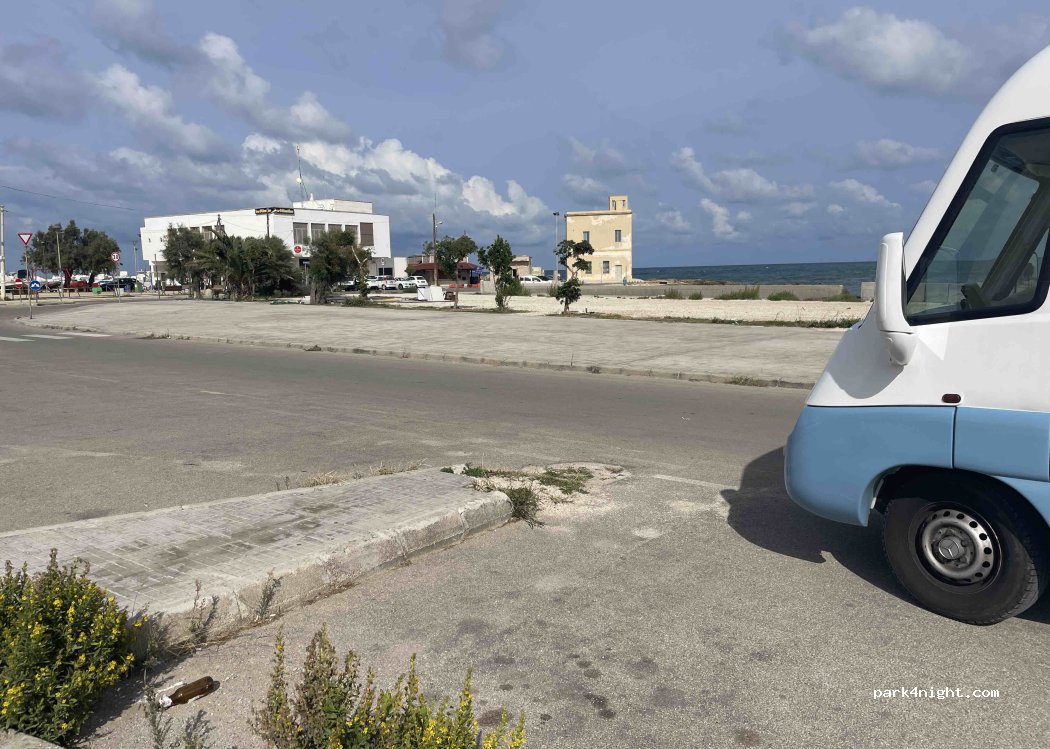 (73100) Casalabate - Via Trepuzzi — foto