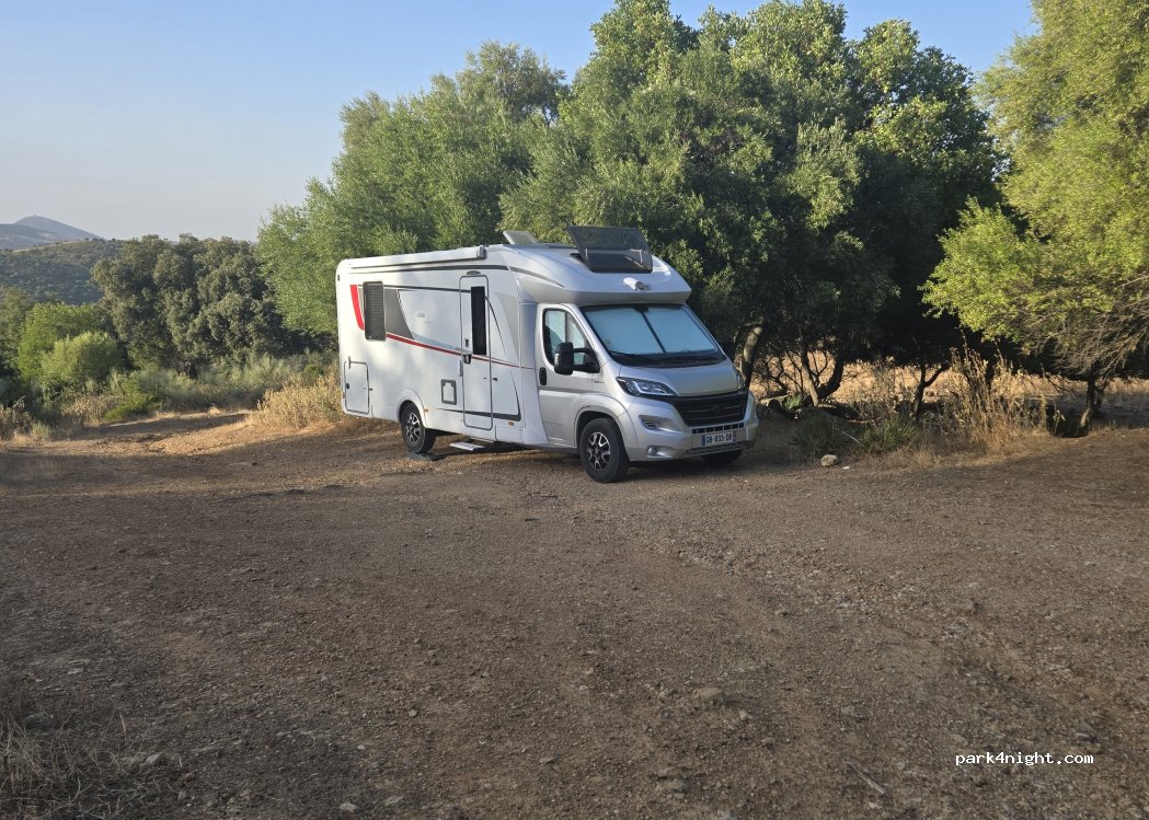 (11659) Puerto Serrano - — foto