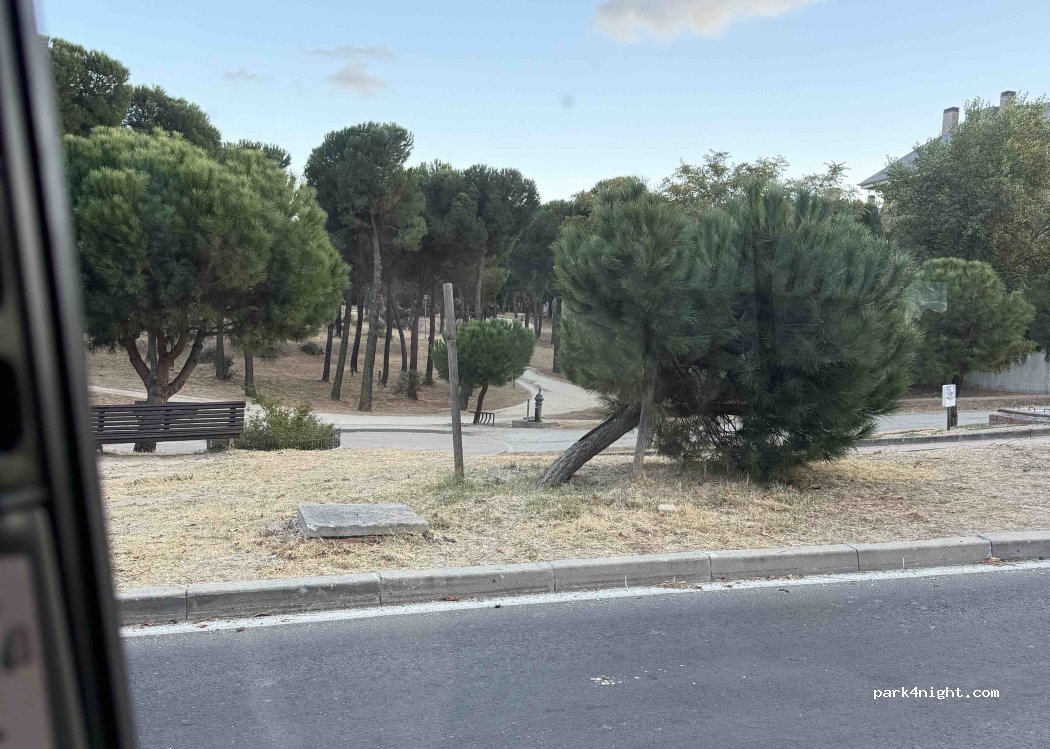 (28221) Majadahonda - Avenida de Juan Carlos I — foto