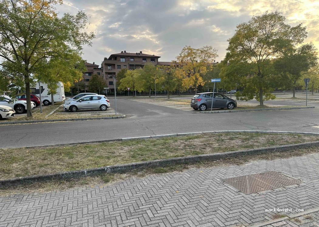 (41128) Modena - Viale Leonardo da Vinci — foto