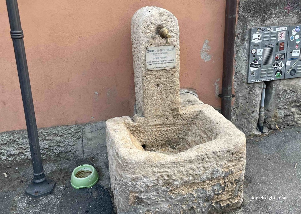 (17024) Orco Feglino - Via Santuario — foto