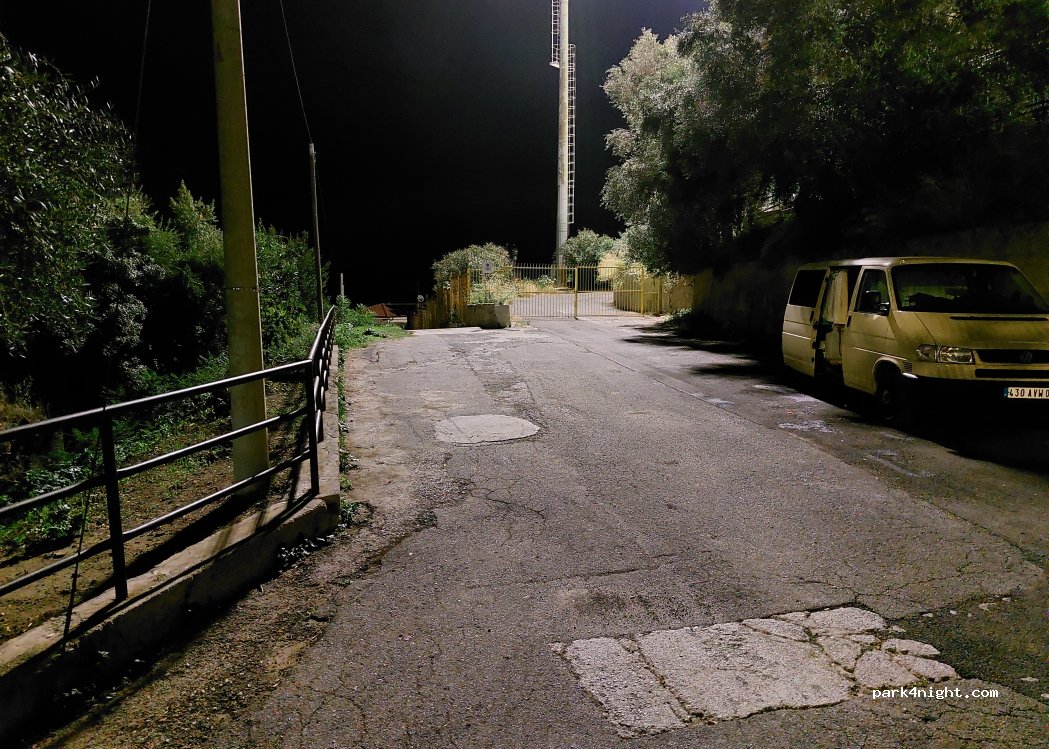 (90015) Cefalù - Via Giuseppe Antonio Borgese — foto