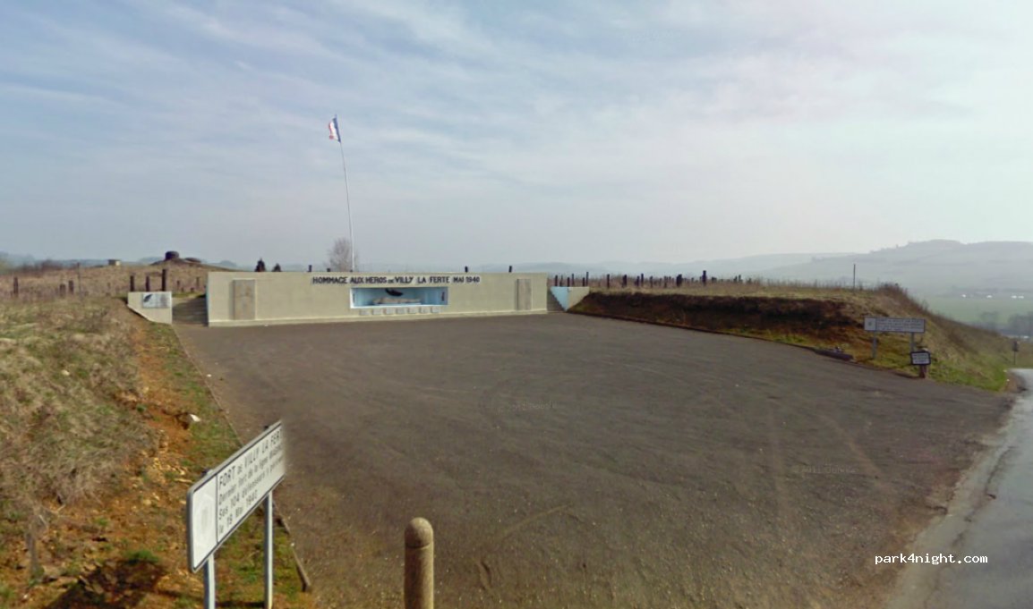 (08370) La Ferté-sur-Chiers - D52 — foto