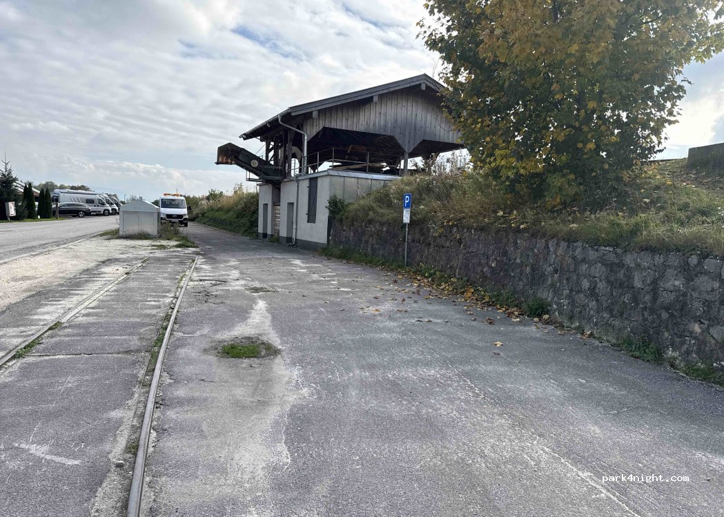(83404) Ainring - Unnamed Road — foto