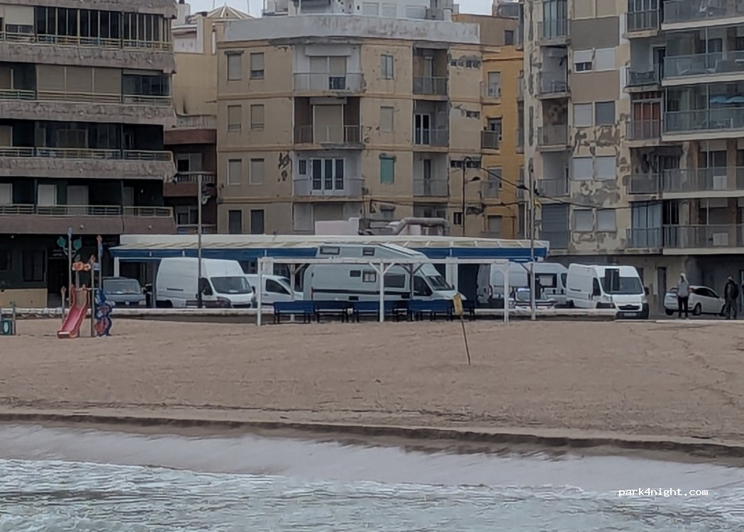 () Sueca - Plaça de Mallorca — foto 2