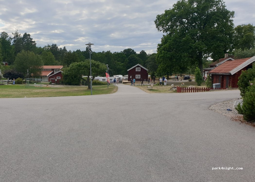 Hjälmargården — foto 2