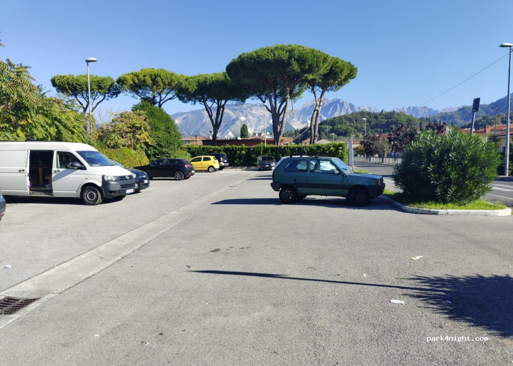 (54033) Carrara - Via provinciale Carrara-Avenza — foto