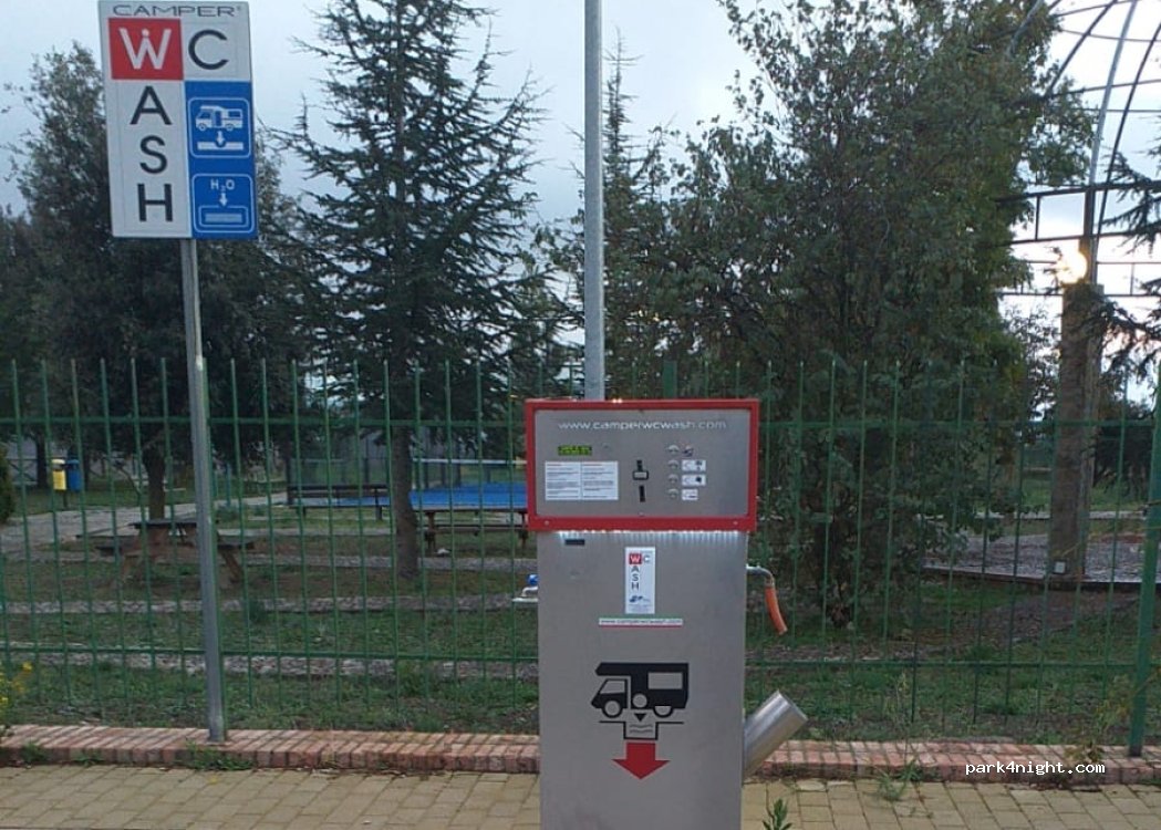 (90028) Polizzi Generosa - Via S. Pietro — foto