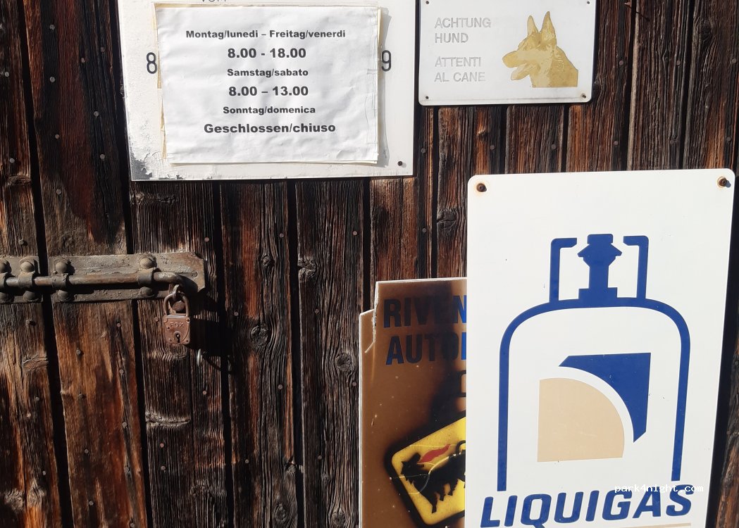 (39022) Algund - Lagundo - Langgasse - Via Lunga — foto