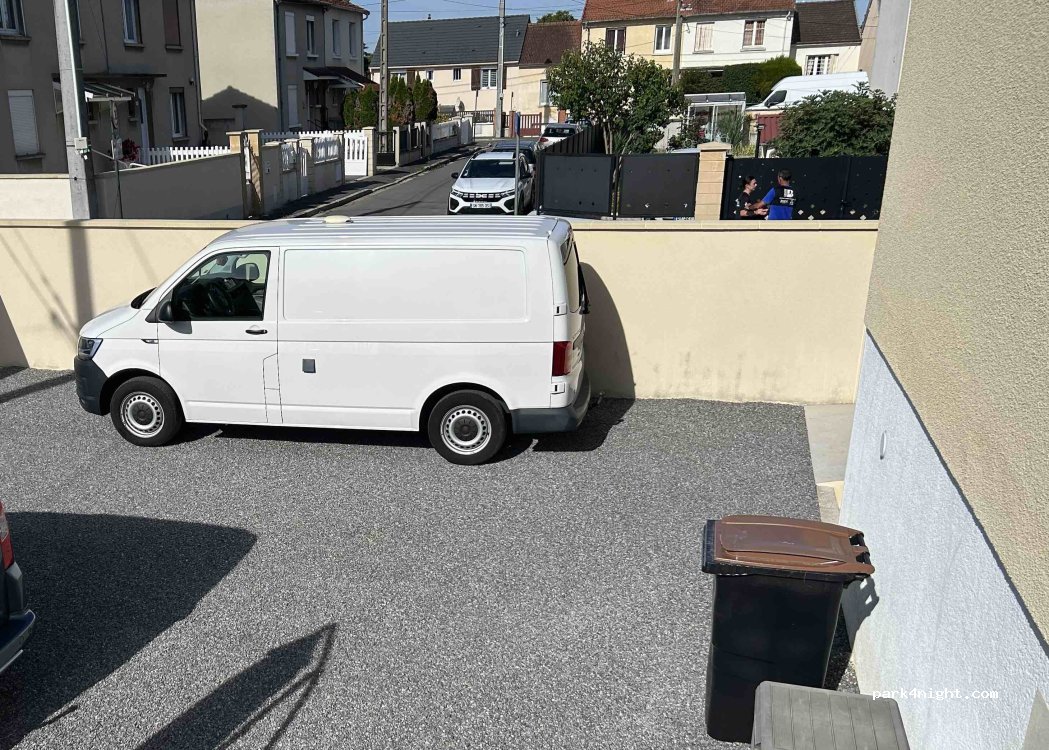 (51150) Aÿ-Champagne - Rue du Han — foto