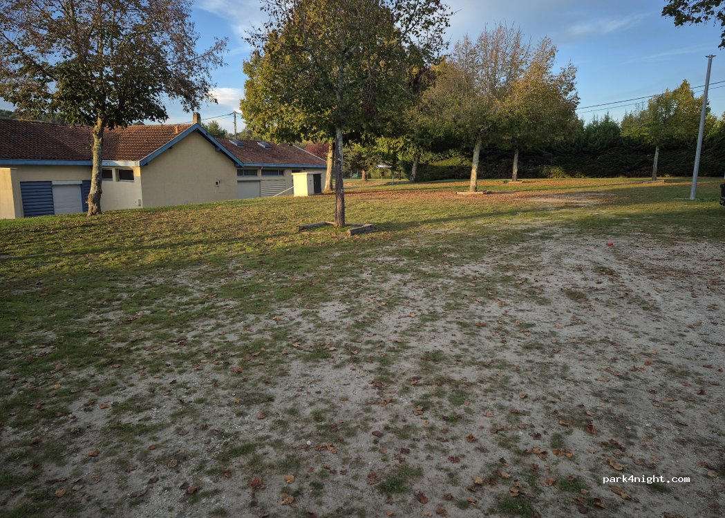 (24460) Agonac - Rue Dalby de Fayard — foto
