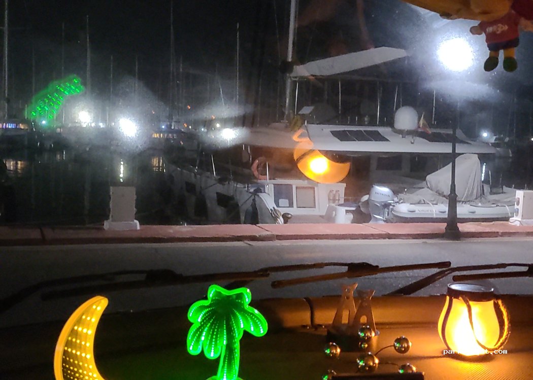 Parking de autocaravanas Puerto Deportivo de Almerimar — foto 4