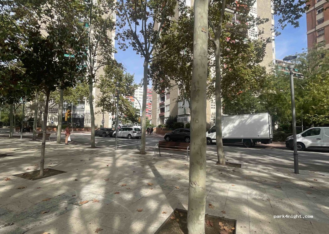 (08907) l'Hospitalet de Llobregat - Rambla de la Marina — foto 2