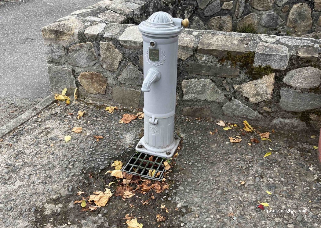 (65400) Arrens-Marsous - Place de la Mairie — foto