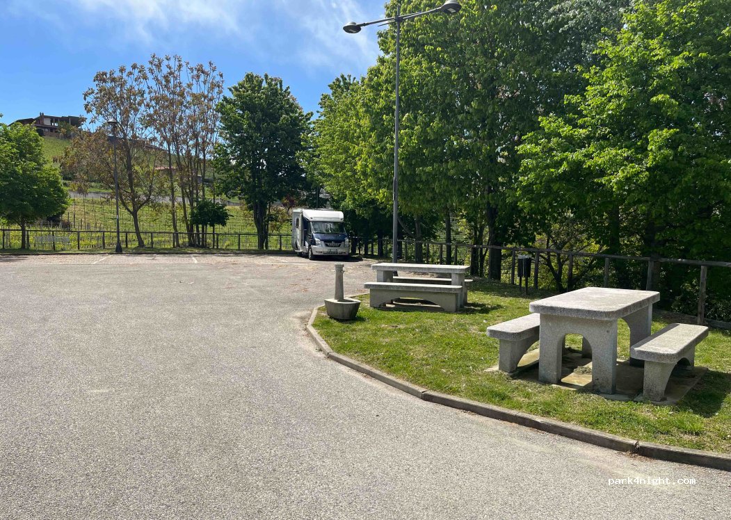 Area Comunale Castiglione Falletto — foto 3