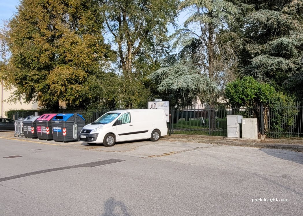 (30014) Cavarzere - Via Alcide De Gasperi — foto