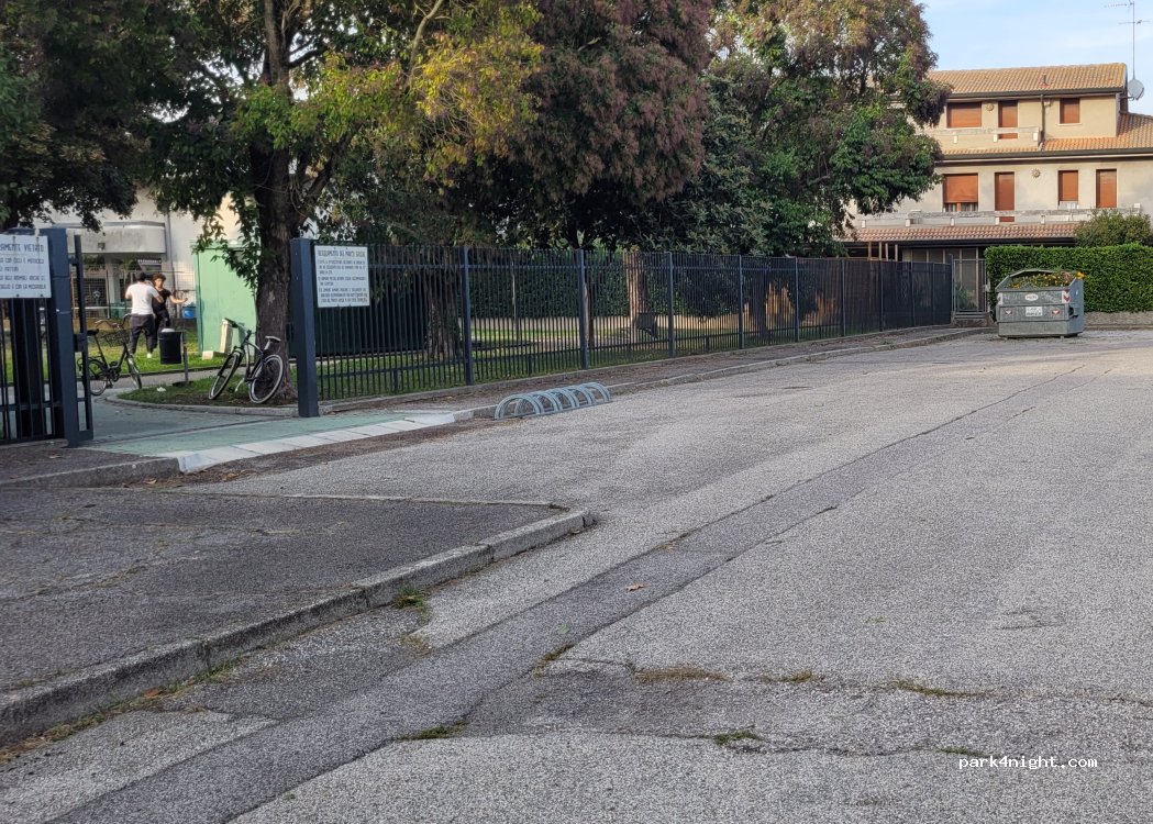 (30014) Cavarzere - Via Alcide De Gasperi — foto 3